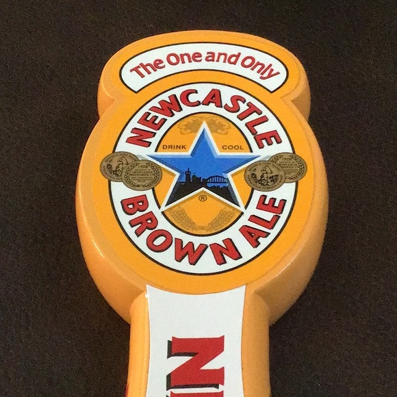 🍻 Vintage Tap Handle for Newcastle Brown Ale, 10 1/4 Inch Wood 2-Sided - Picture 3 of 4